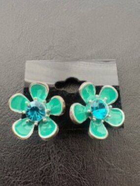 Stud earrings-Turquoise color enamel flower design-Center blue rhinestone